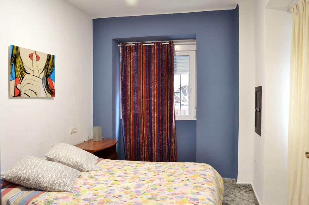 MARQUÉS DE GUADIARO 1 APARTAMENTOS photo 3