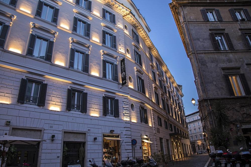 THE PANTHEON ICONIC ROME HOTEL, AUTOGRAPH COLLECTION