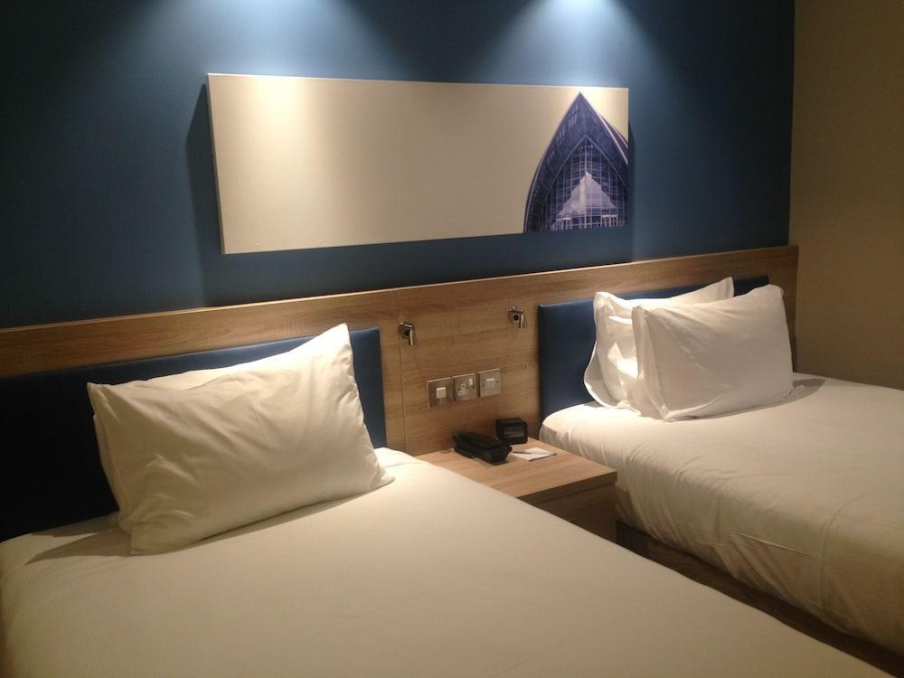 Hampton by Hilton Glasgow Central photo 3
