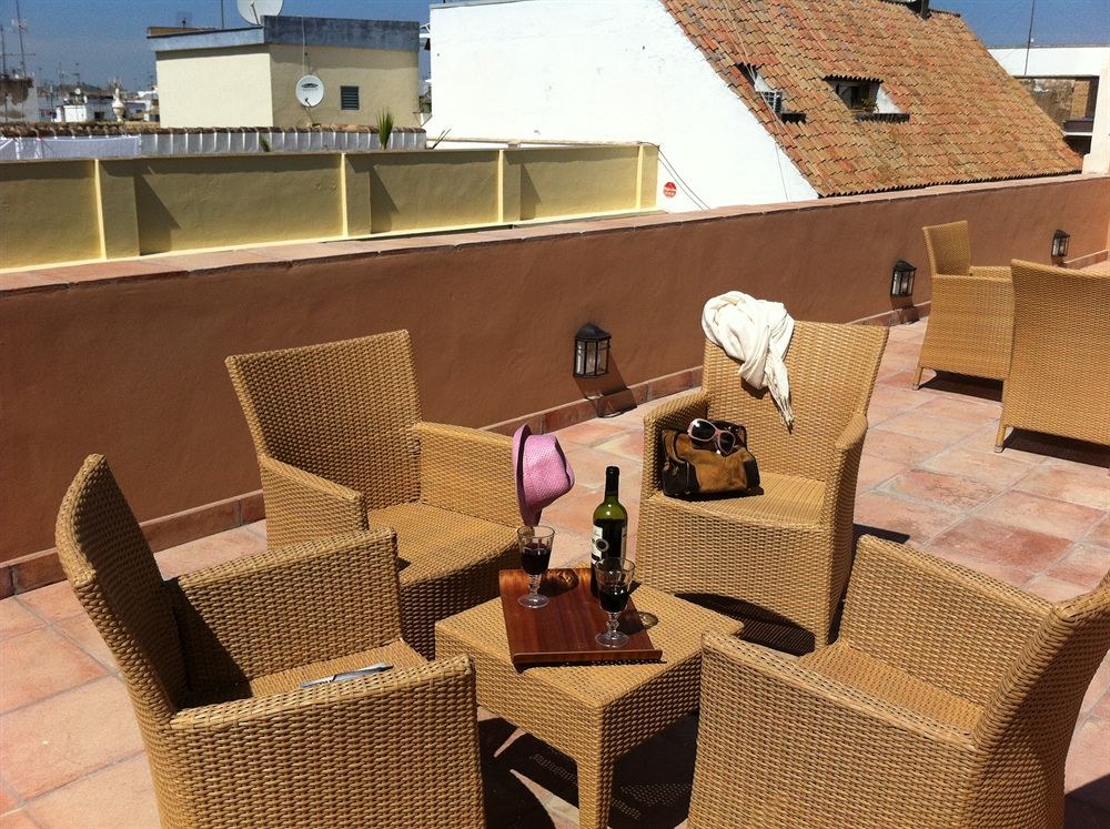 LIFE APARTMENTS SAN VICENTE photo 1