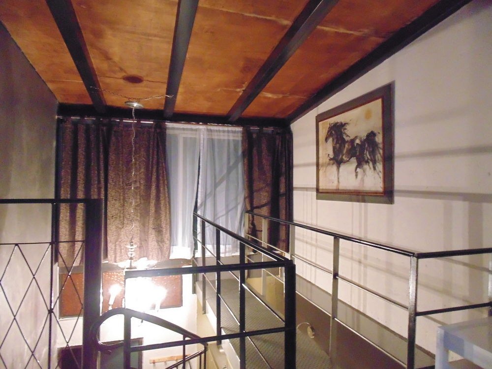 MORAS SUITES