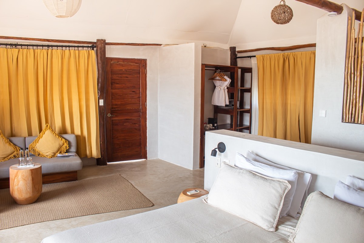 Dune Boutique Hotel located at the party zone photo 2