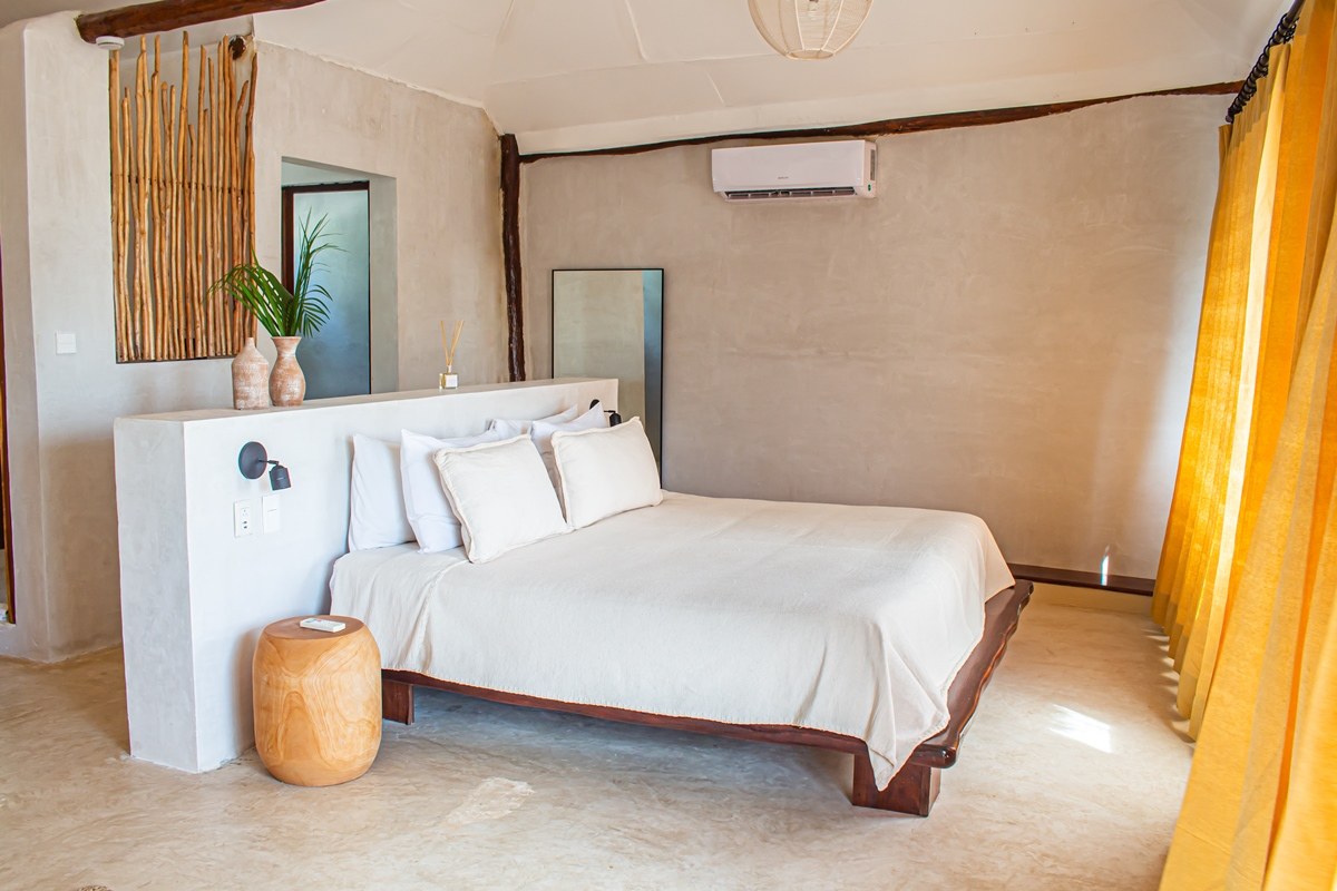 Dune Boutique Hotel located at the party zone photo 4