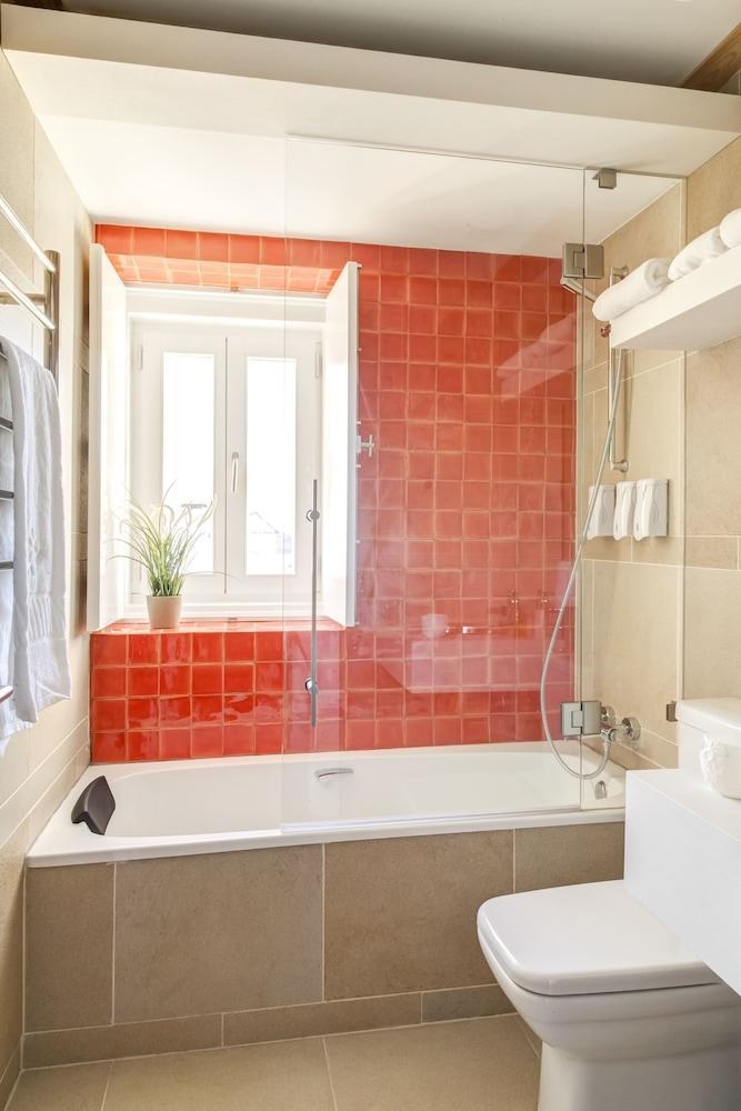 Lisbon Serviced Apartments - Palácio Camões photo 4