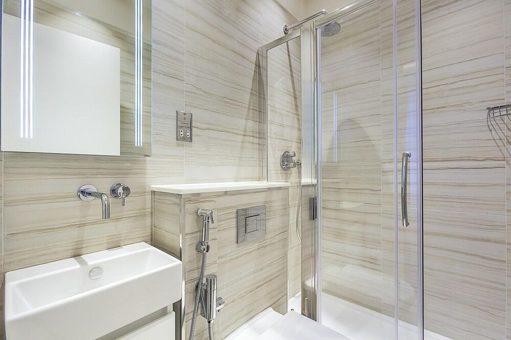 Kensington Court by CAPITAL photo 2