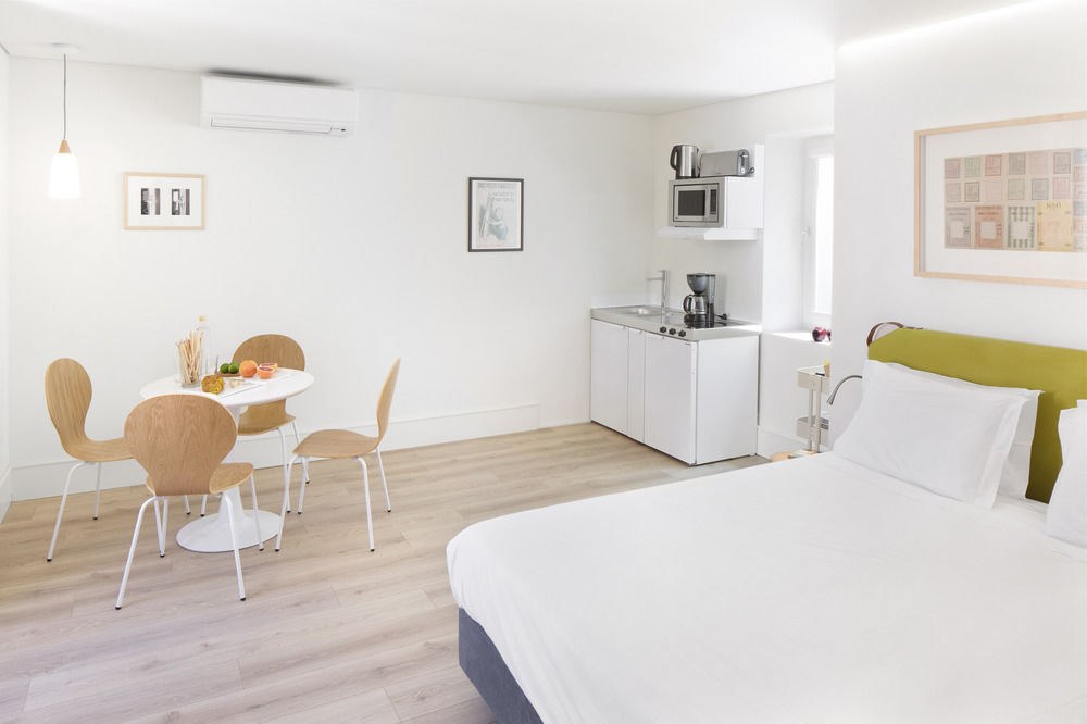 Lisbon Serviced Apartments - Ascensor da Bica photo 1