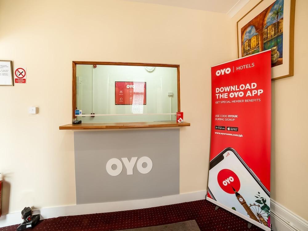 OYO STRATFORD HOTEL photo 4