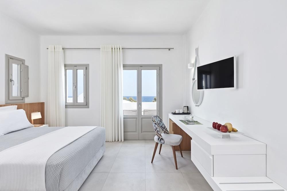 COSTA GRAND RESORT AND SPA photo 4