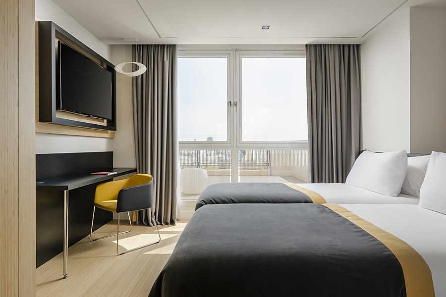 DORMA PLAZA CATALUNYA photo 2