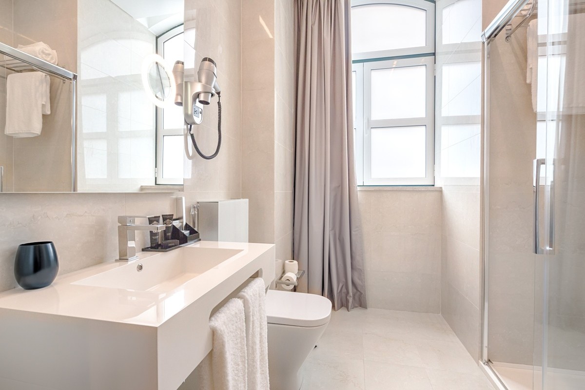 MERAPRIME GOLD DESIGN HOTEL photo 2