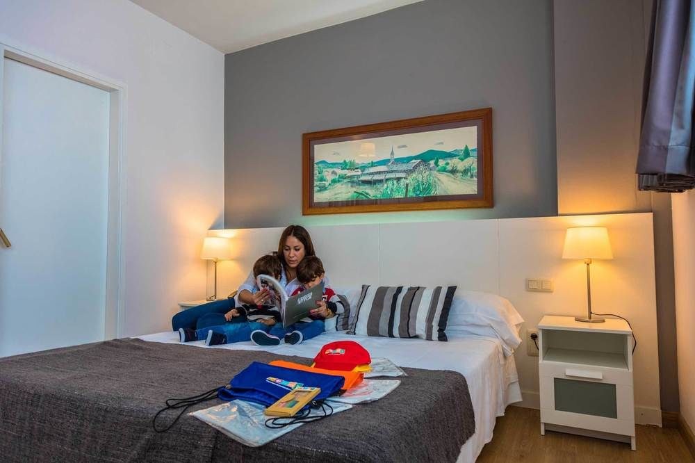Aparthotel Atenea Barcelona photo 3
