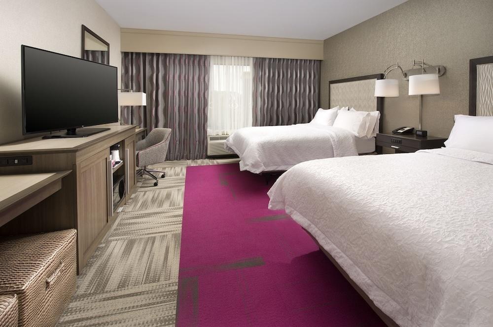 Hampton Inn Huntsville/Village of Providence photo 1