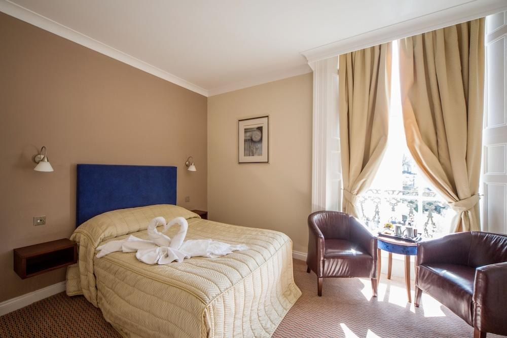 The Clifton Hotel photo 2