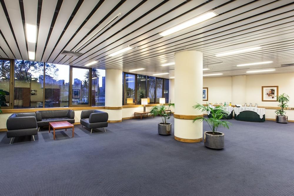 Holiday Inn Lisbon Continental by IHG photo 2