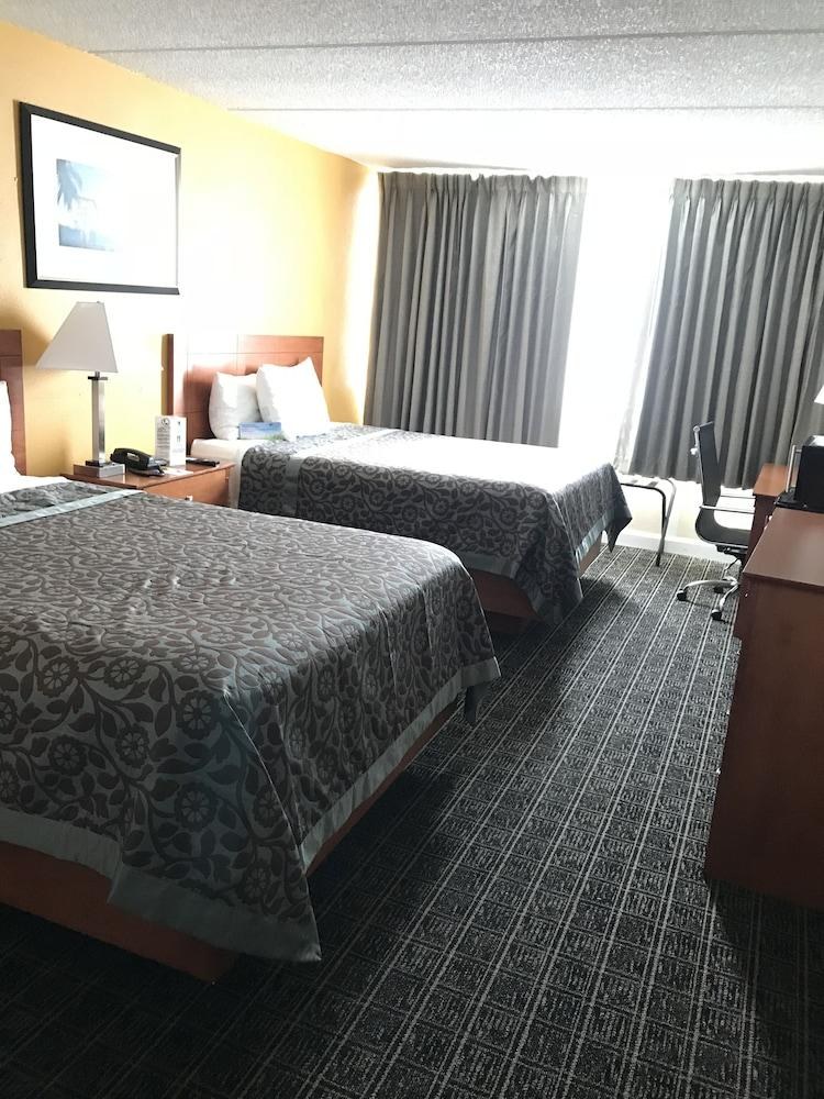 enVision Hotel Miami International Airport photo 4