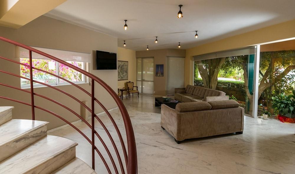 HOTEL ELOTIA photo 3