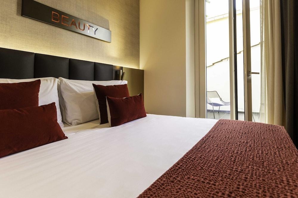 THE MARKET URBAN HOTEL photo 4