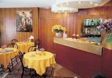 Hotel Ritz photo 1