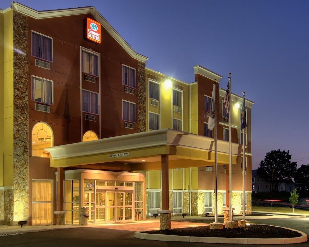 COMFORT SUITES NEAR GETTYSBURG BATTLEFIELD VISITOR CENTER