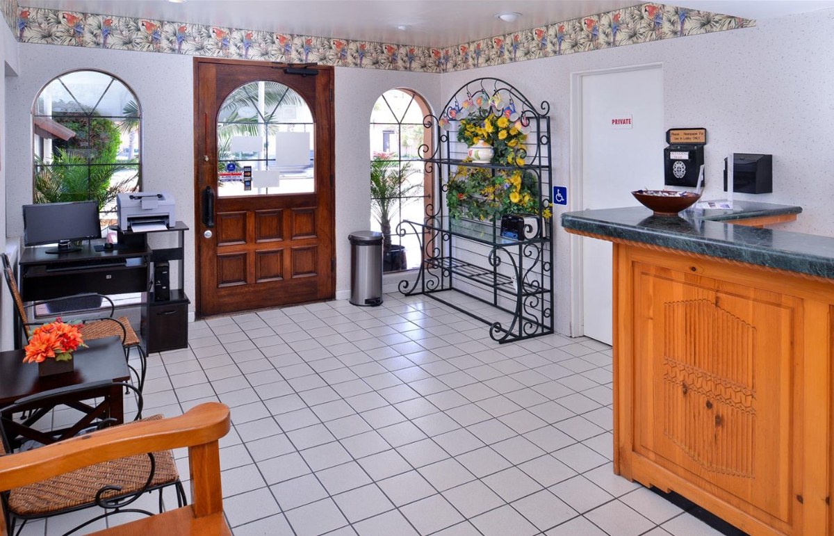 Americas Best Value Inn Loma Lodge photo 3