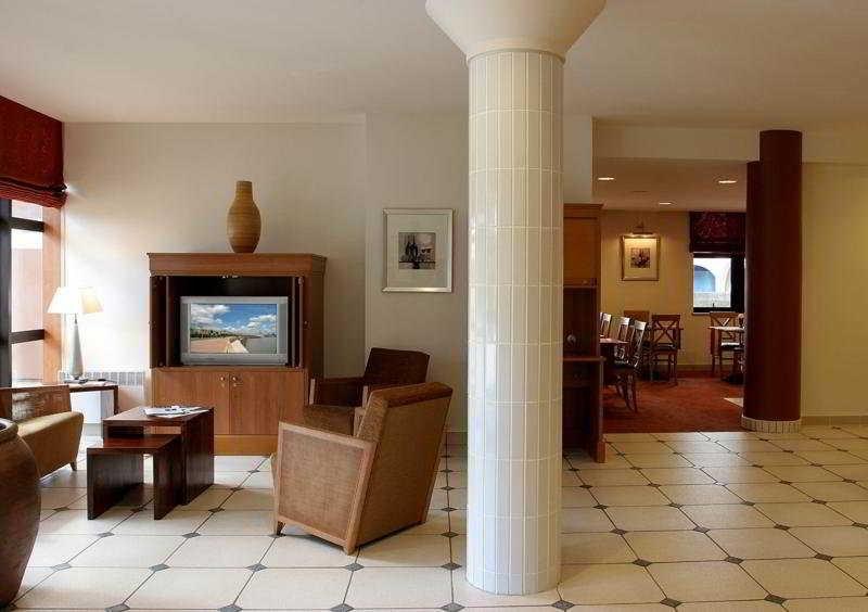CITADINES CENTRE BORDEAUX MERIADECK photo 3