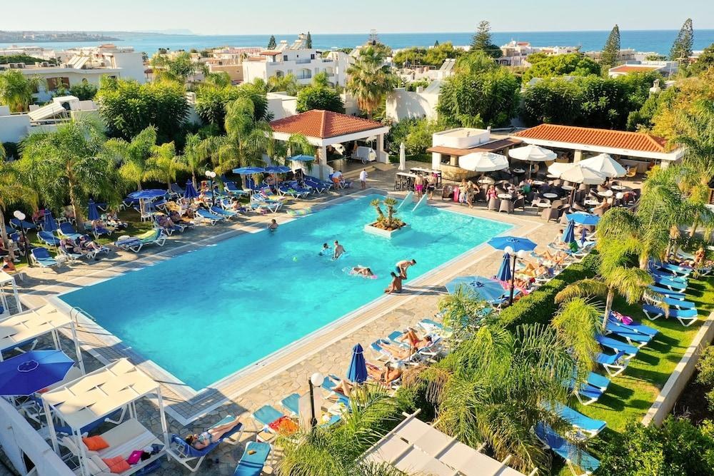 COOEE Kyknos Beach Hotel & Bungalows photo 3