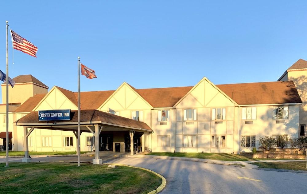 Eisenhower Hotel photo 3