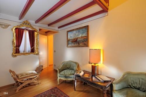 CA DELL ARTE HOTEL CENTRE photo 3