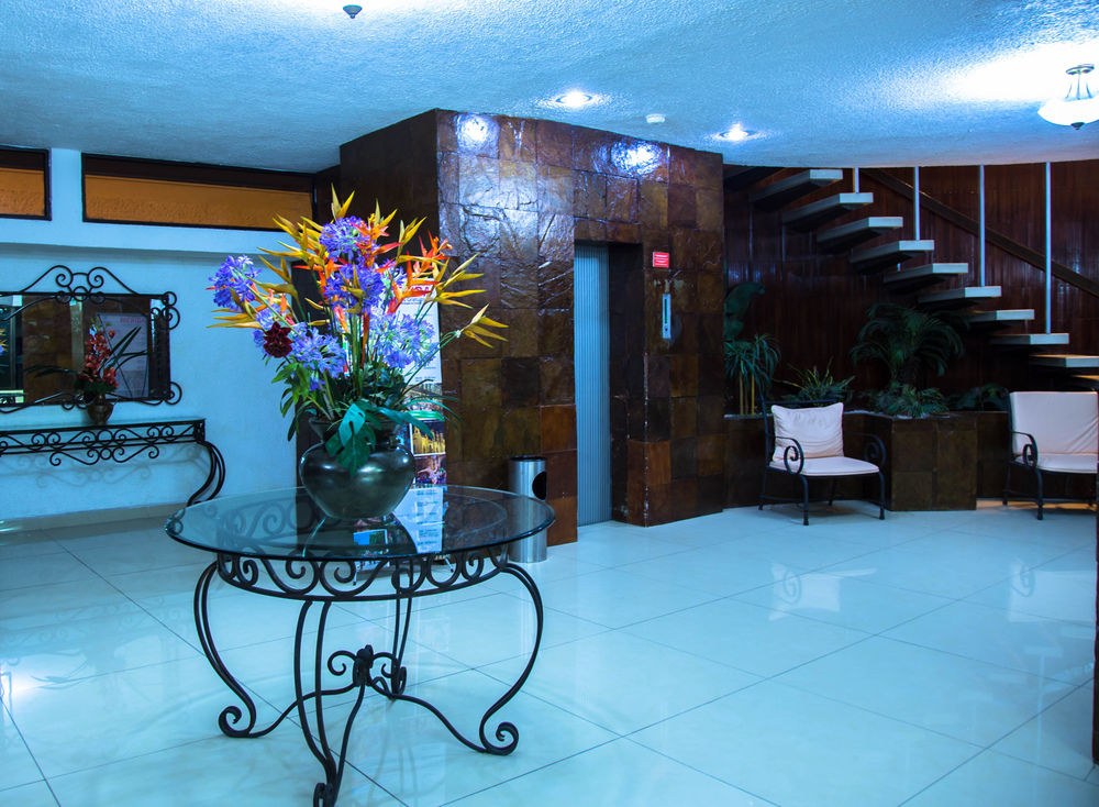 Hotel Ambassador Merida photo 1