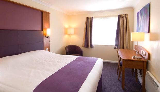 Premier Inn Premier Inn Birmingham Hall Green photo 1