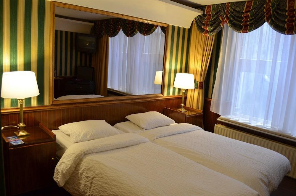 Rembrandtplein Hotel photo 3