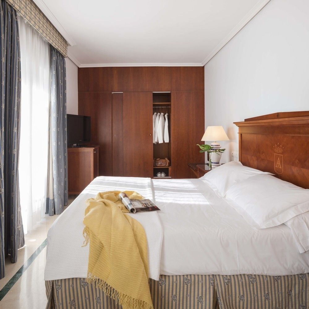 Hotel Rey Alfonso X photo 1