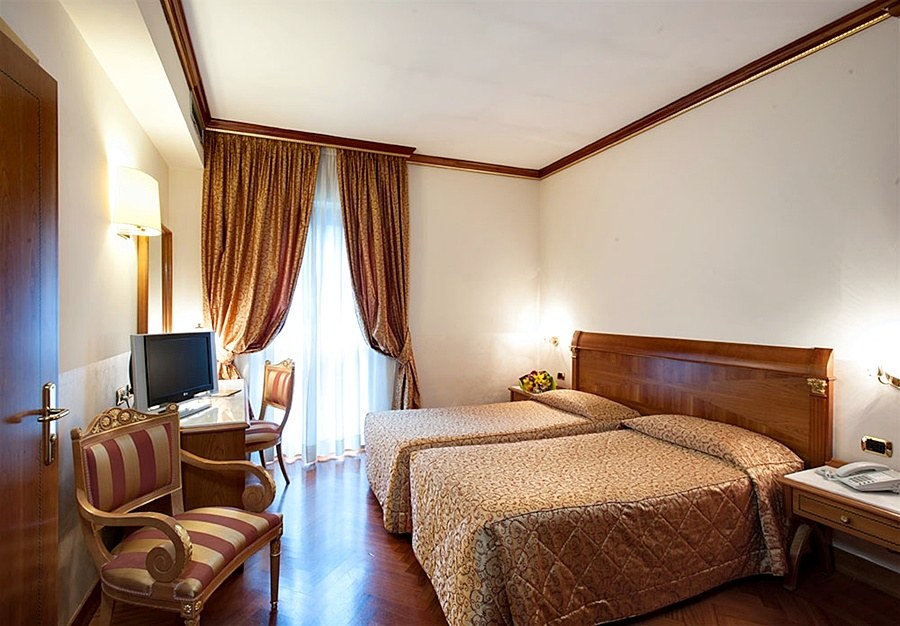 HOTEL MARCONI photo 3