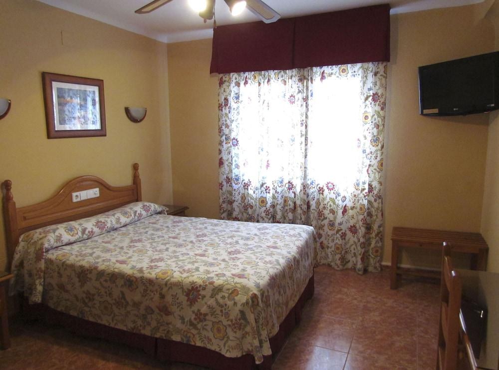 Hotel Zeus photo 2