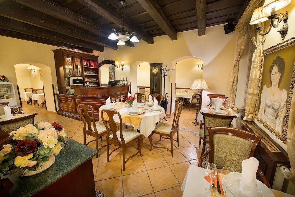 Boutique Hotel Constans photo 4