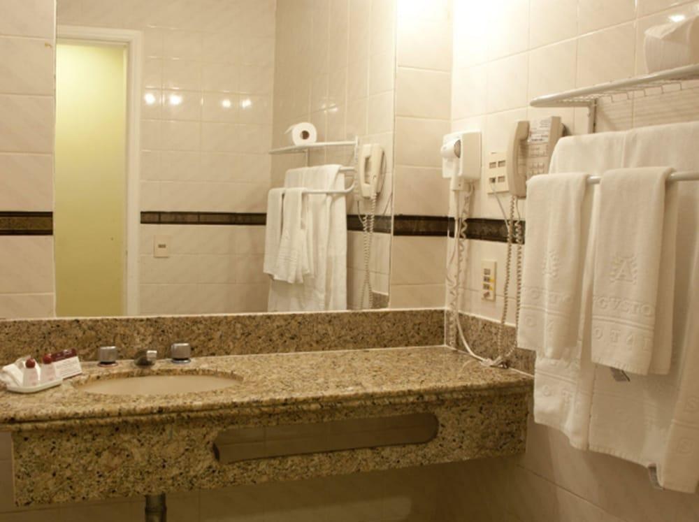 Augusto's Copacabana Hotel photo 4