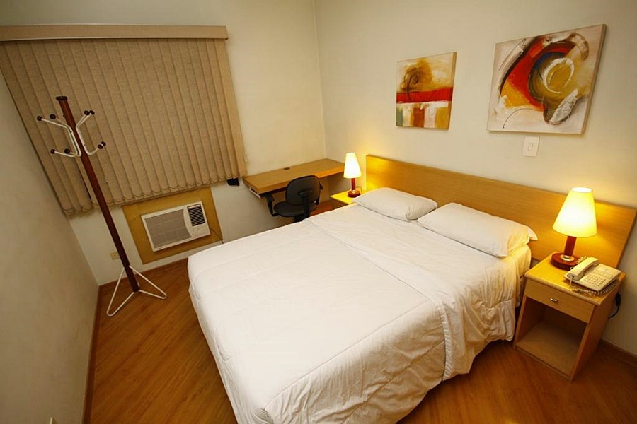 LONDON CLASS SUITES