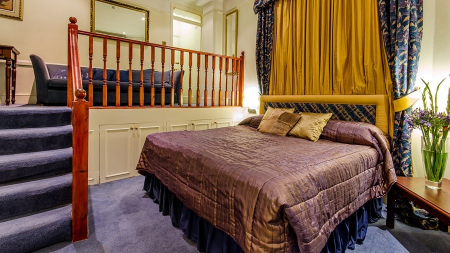 LA PLACE HOTEL photo 2