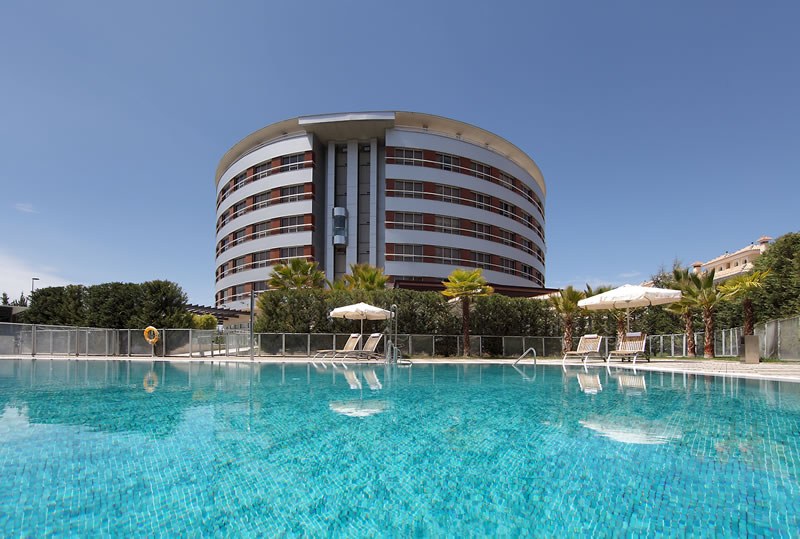 ABADES NEVADA PALACE