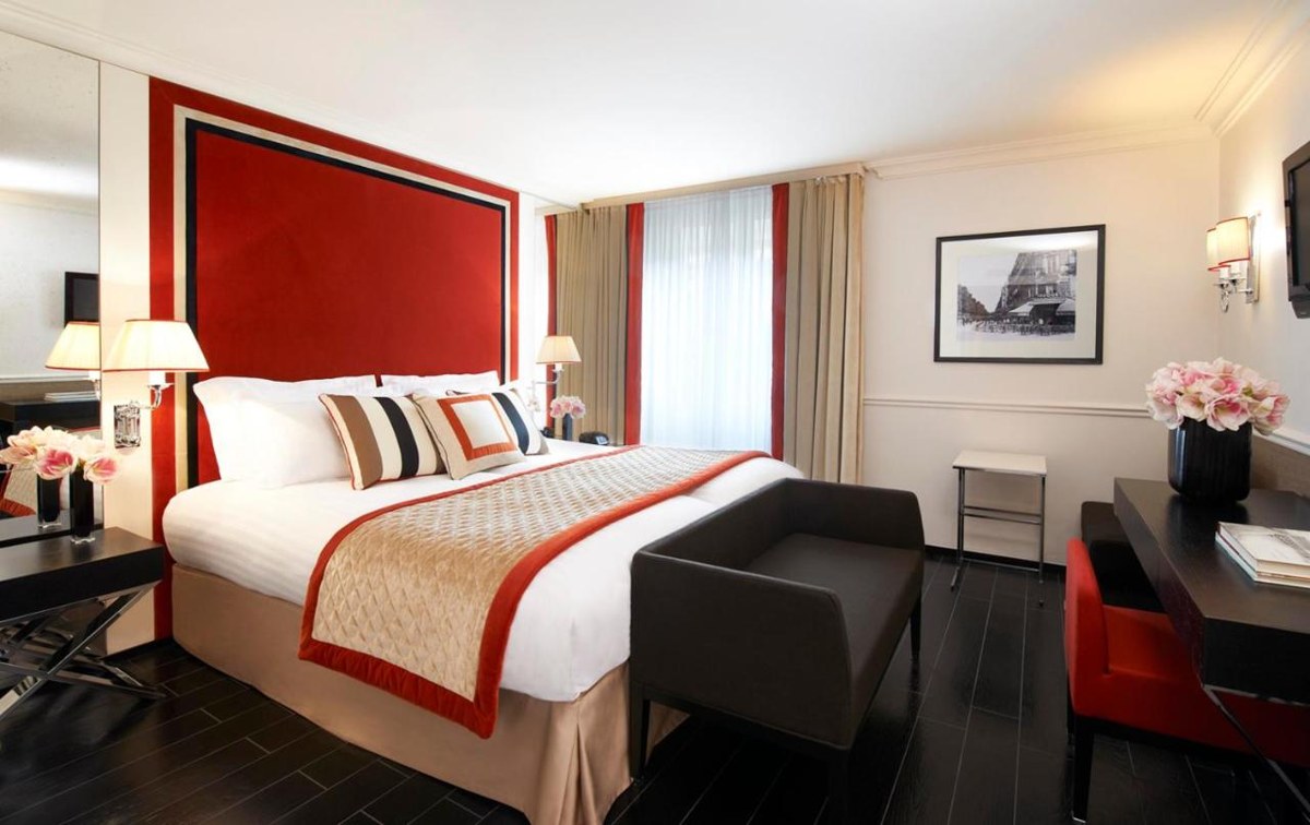 STARHOTELS CASTILLE photo 2