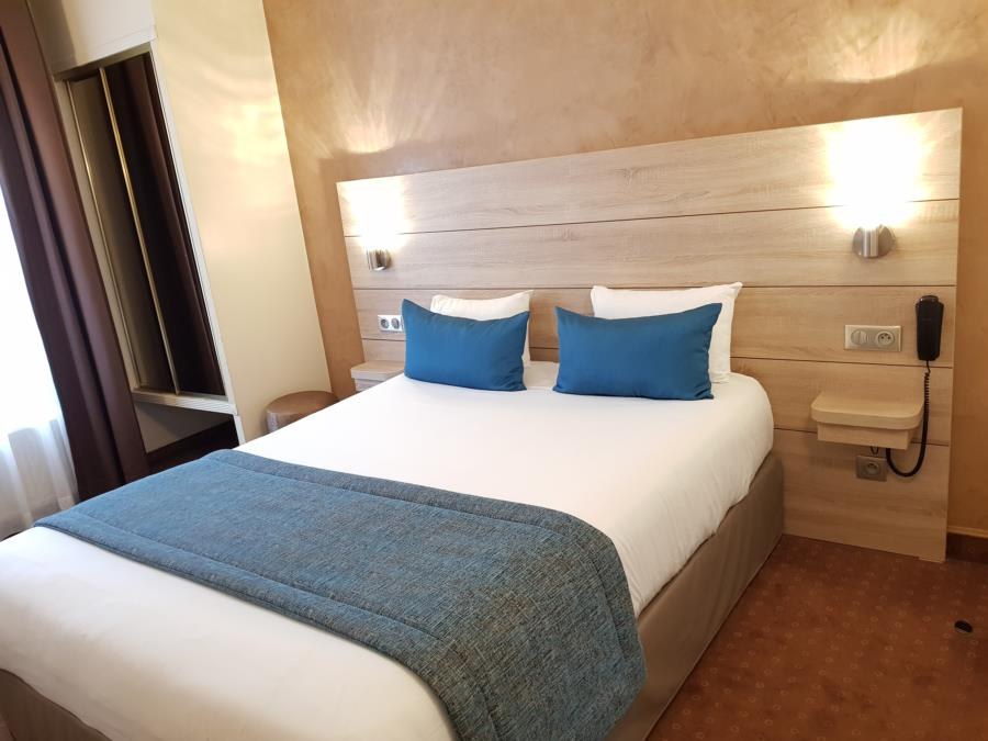 CHAMPERRET ELYSEES photo 3