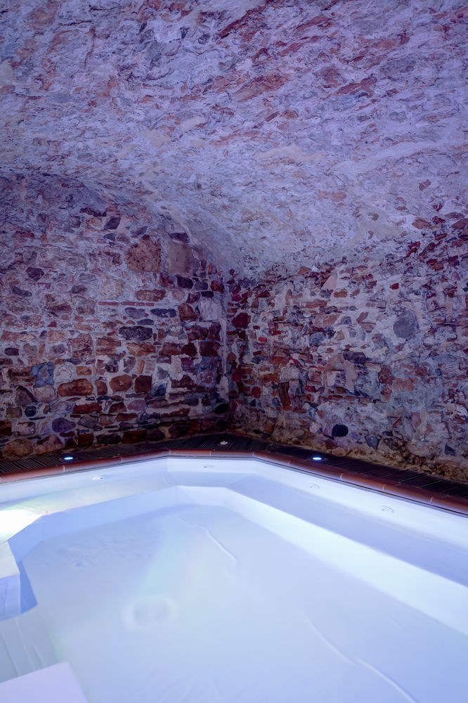 GRAND HOTEL DES TERREAUX photo 1