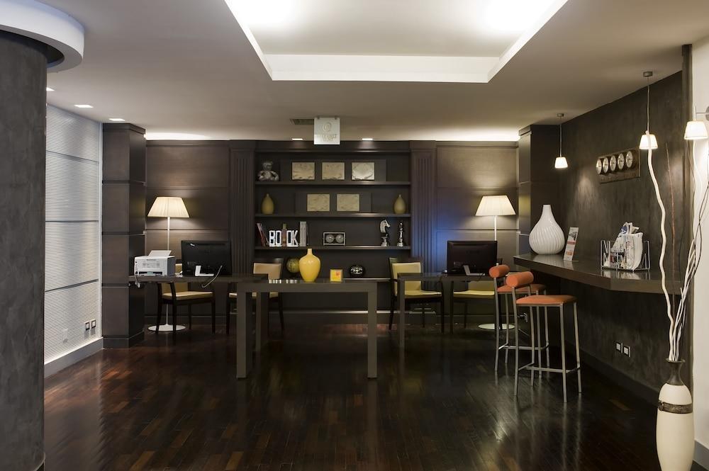 HOLIDAY INN NAPLES photo 2