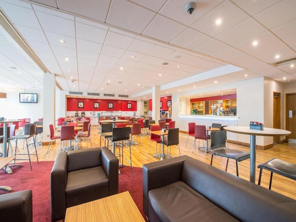 TRAVELODGE LONDON DOCKLANDS photo 3