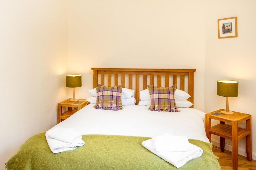 THE GRASSMARKET HOTEL photo 2