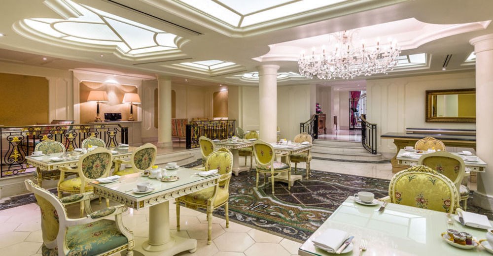 BENTLEY HOTEL