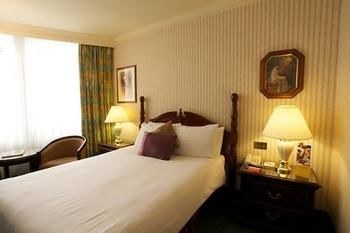 Britannia International Hotel photo 1