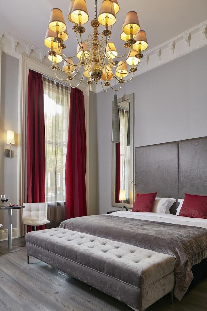 THE QUEEN'S GATE HOTEL photo 4