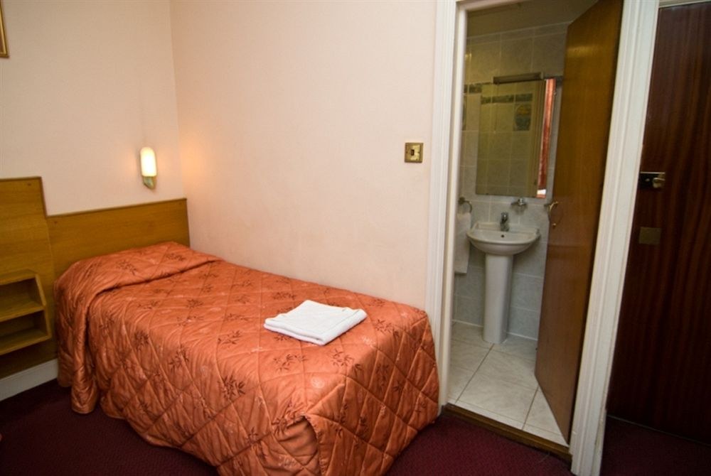 ALEXANDRA HOTEL photo 1