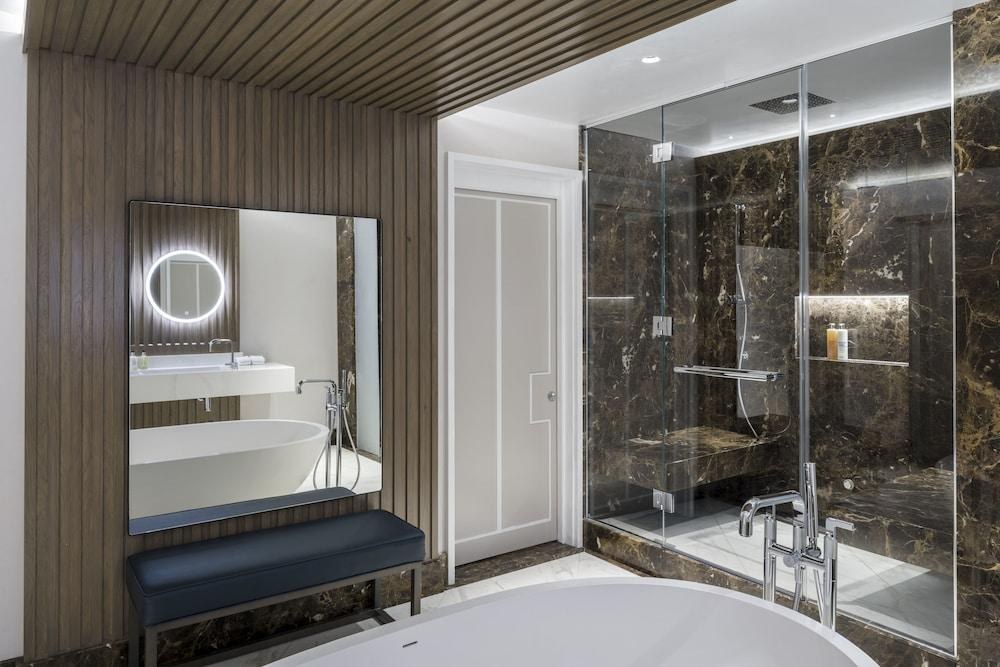 LOWRY HOTEL photo 3